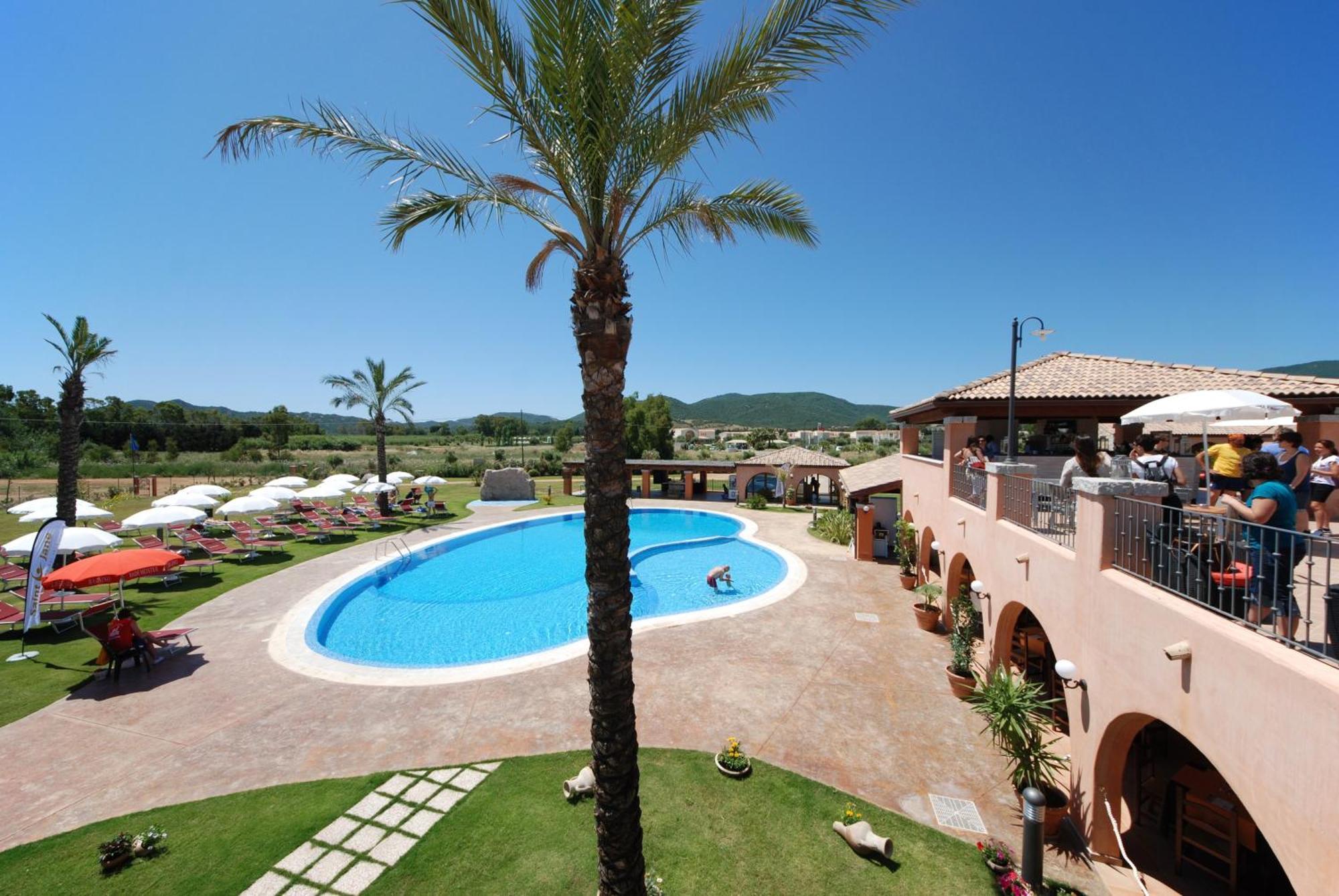 Alma Resort Castiadas Esterno foto